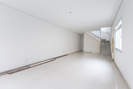 Casa à venda com 3 quartos, 130m² em São Judas, São Paulo