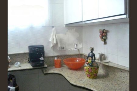 Casa à venda com 5 quartos, 110m² em Chácara Mafalda, São Paulo