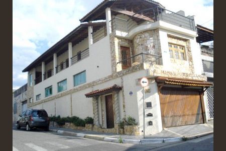 Casa à venda com 5 quartos, 110m² em Chácara Mafalda, São Paulo