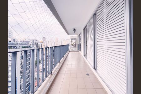 Apartamento à venda com 250m², 4 quartos e 2 vagas