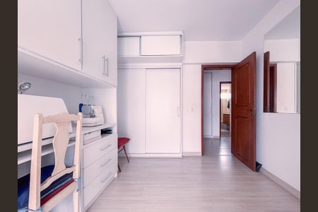 Apartamento à venda com 250m², 4 quartos e 2 vagas