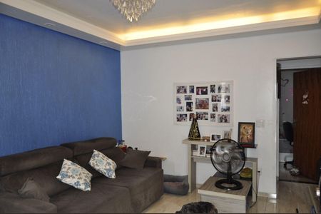 Casa à venda com 4 quartos, 149m² em Vila Santa Delfina, São Paulo