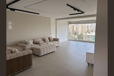 Apartamento à venda com 4 quartos, 213m² em Vila Nair, São Paulo