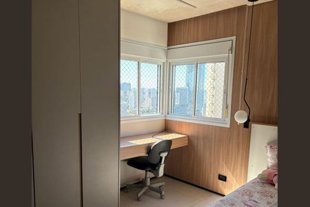 Apartamento à venda com 4 quartos, 213m² em Vila Nair, São Paulo