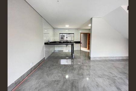 Casa à venda com 3 quartos, 140m² em Parque Sao Domingos, São Paulo