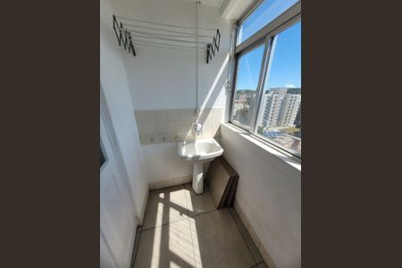 Área de serviço de apartamento para alugar com 1 quarto, 41m² em Cavalhada, Porto Alegre