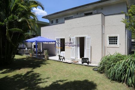 Casa à venda com 350m², 5 quartos e 5 vagas
