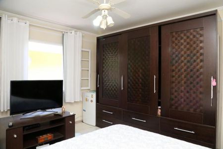 Casa à venda com 5 quartos, 350m² em Jardim Morumbi, São Paulo