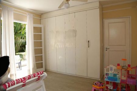 Casa à venda com 5 quartos, 350m² em Jardim Morumbi, São Paulo