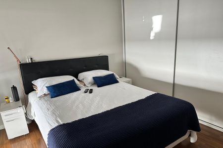 Casa à venda com 278m², 4 quartos e 6 vagas