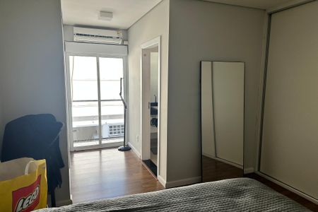 Casa à venda com 278m², 4 quartos e 6 vagas