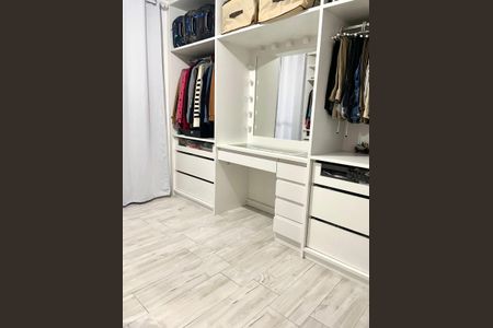 Casa à venda com 69m², 2 quartos e 1 vaga