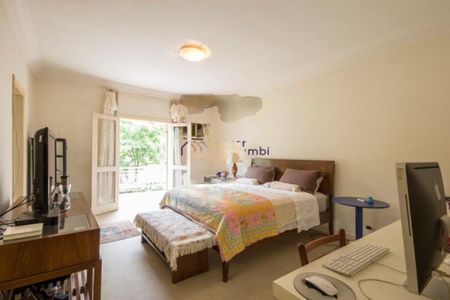 Casa à venda com 4 quartos, 258m² em Jardim Viana, São Paulo
