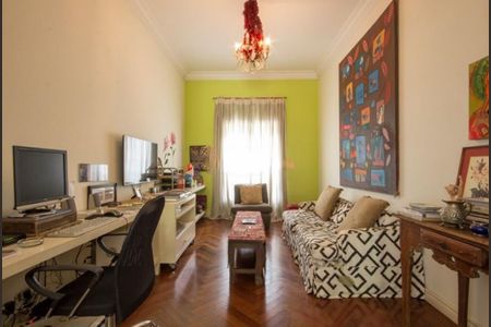 Casa à venda com 4 quartos, 258m² em Jardim Viana, São Paulo