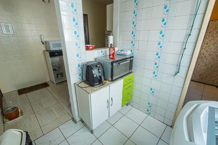 Apartamento à venda com 97m², 3 quartos e 1 vagaarea de serviço