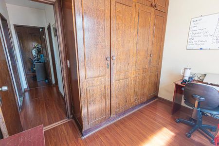 Apartamento à venda com 97m², 3 quartos e 1 vagaquarto 2