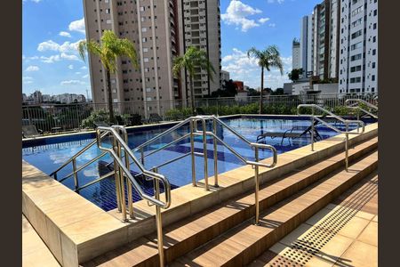 Apartamento para alugar com 123m², 3 quartos e 2 vagas