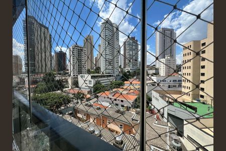 Apartamento para alugar com 123m², 3 quartos e 2 vagas