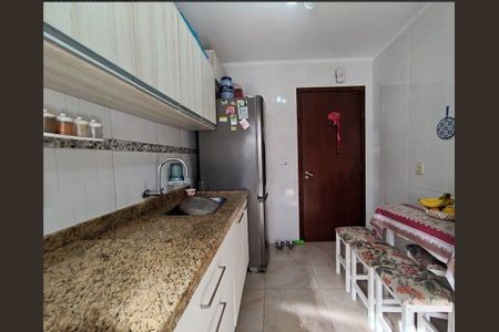 Cozinha de apartamento para alugar com 2 quartos, 78m² em Higienópolis, Porto Alegre