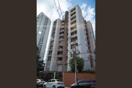 Apartamento para alugar com 87m², 2 quartos e 1 vagaFachada