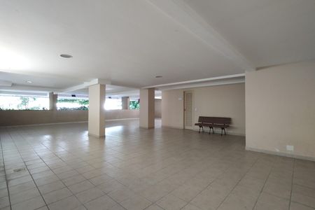 Apartamento à venda com 68m², 2 quartos e 1 vagaÁrea comum
