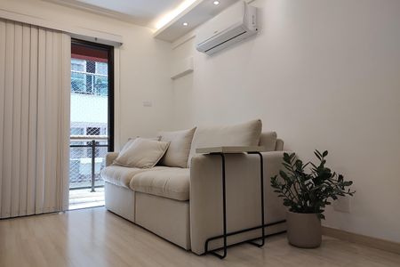 Apartamento à venda com 68m², 2 quartos e 1 vagaSala