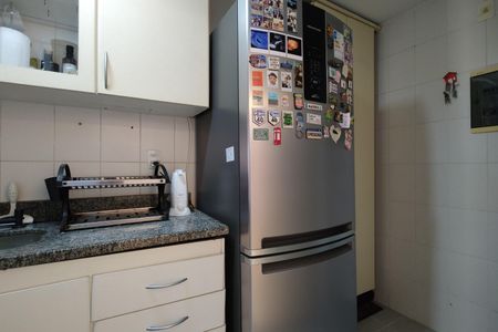 Apartamento à venda com 68m², 2 quartos e 1 vagaCozinha - Armários