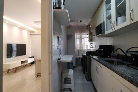 Apartamento à venda com 68m², 2 quartos e 1 vagaCozinha - Armários