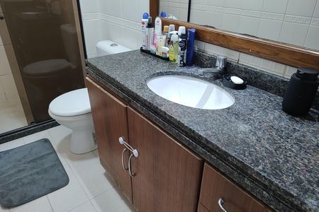 Apartamento à venda com 68m², 2 quartos e 1 vagaBanheiro da Suíte