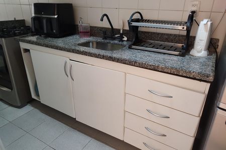 Apartamento à venda com 68m², 2 quartos e 1 vagaCozinha - Armários