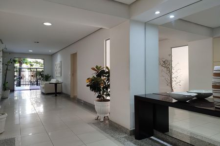 Apartamento à venda com 68m², 2 quartos e 1 vagaHall social