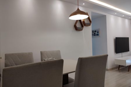 Apartamento à venda com 68m², 2 quartos e 1 vagaSala