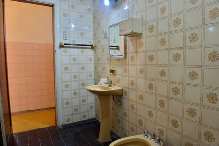 Casa para alugar com 150m², 3 quartos e 1 vagaBanheiro