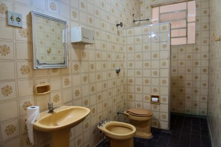 Casa para alugar com 150m², 3 quartos e 1 vagaBanheiro