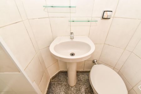 Apartamento para alugar com 90m², 3 quartos e 1 vaga Apartamento para alugar com 90m², 3 quartos e 1 vagaBanheiro