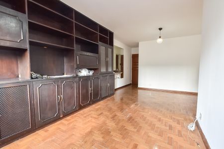 Apartamento para alugar com 90m², 3 quartos e 1 vaga Apartamento para alugar com 90m², 3 quartos e 1 vagaSala