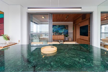 Apartamento para alugar com 210m², 2 quartos e 2 vagasPiso 2 - Sala - Varanda