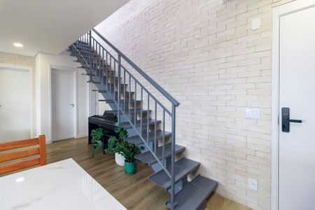 Apartamento para alugar com 210m², 2 quartos e 2 vagasSala