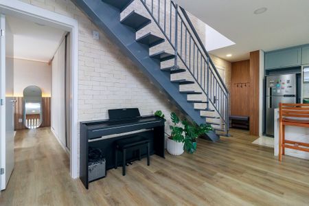 Apartamento para alugar com 210m², 2 quartos e 2 vagasSala