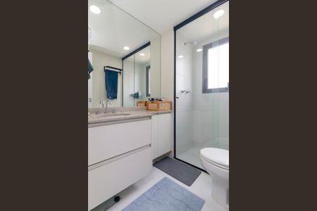 Apartamento para alugar com 210m², 2 quartos e 2 vagasSuíte - Banheiro