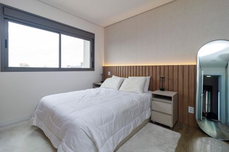 Apartamento para alugar com 210m², 2 quartos e 2 vagasSuíte