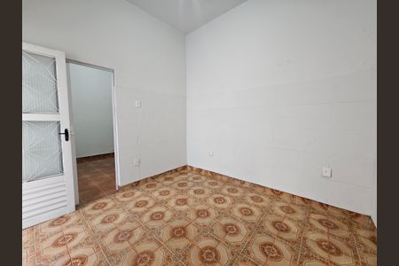 Sala de casa para alugar com 1 quarto, 50m² em Cascadura, Rio de Janeiro