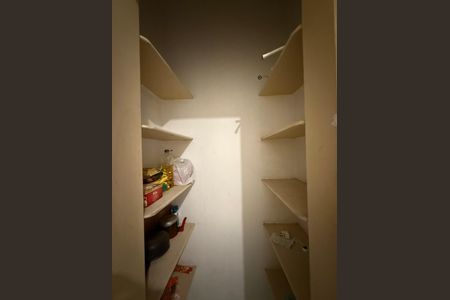 Apartamento para alugar com 95m², 3 quartos e sem vaga Apartamento para alugar com 95m², 3 quartos e sem vagaDispensa