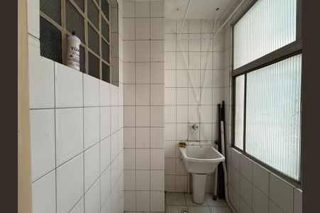 Apartamento para alugar com 95m², 3 quartos e sem vaga Apartamento para alugar com 95m², 3 quartos e sem vagaÁrea de serviço