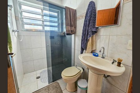 Casa para alugar com 240m², 5 quartos e 2 vagas Casa para alugar com 240m², 5 quartos e 2 vagasBanheiro