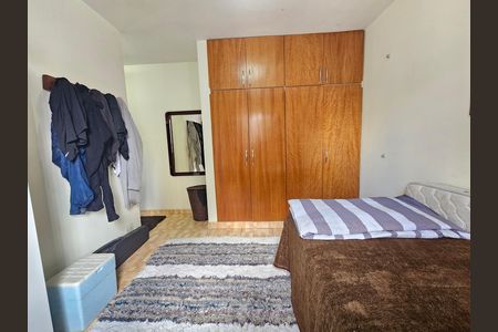 Casa para alugar com 240m², 5 quartos e 2 vagas Casa para alugar com 240m², 5 quartos e 2 vagasSuite