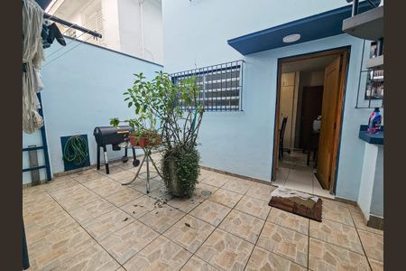 Casa para alugar com 240m², 5 quartos e 2 vagas Casa para alugar com 240m², 5 quartos e 2 vagasQuintal