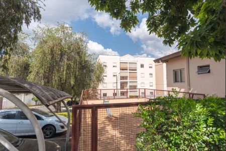 Apartamento à venda com 70m², 2 quartos e 1 vagaÁrea comum - Playground