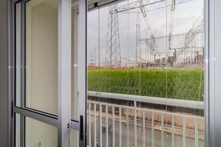 Sacada de apartamento para alugar com 2 quartos, 47m² em Jardim Cinco de Julho, São Paulo