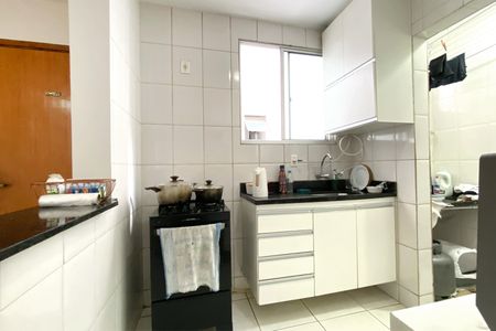 Apartamento à venda com 75m², 3 quartos e 2 vagasCozinha